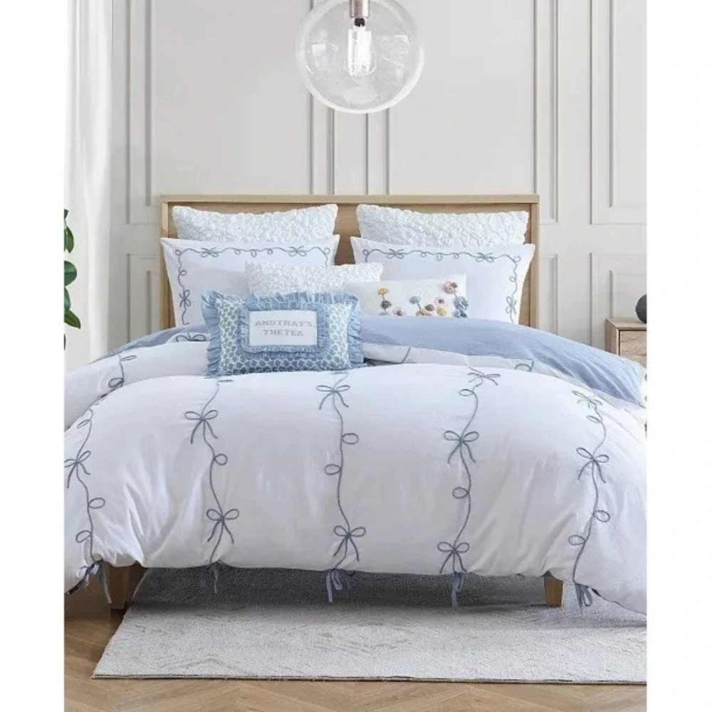 Peri Home Sasha Bows Twin Duvet Cover White Blue Embroidered Ribbon NWOT New